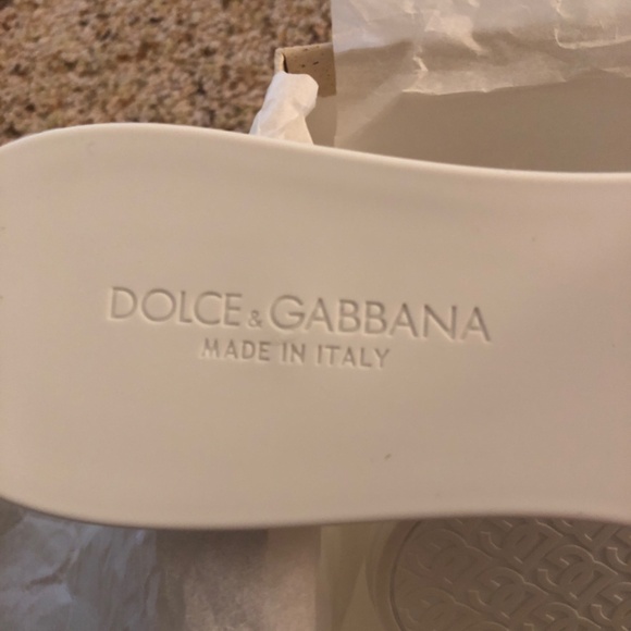 Dolce & Gabbana White Sandals - Picture 12 of 14